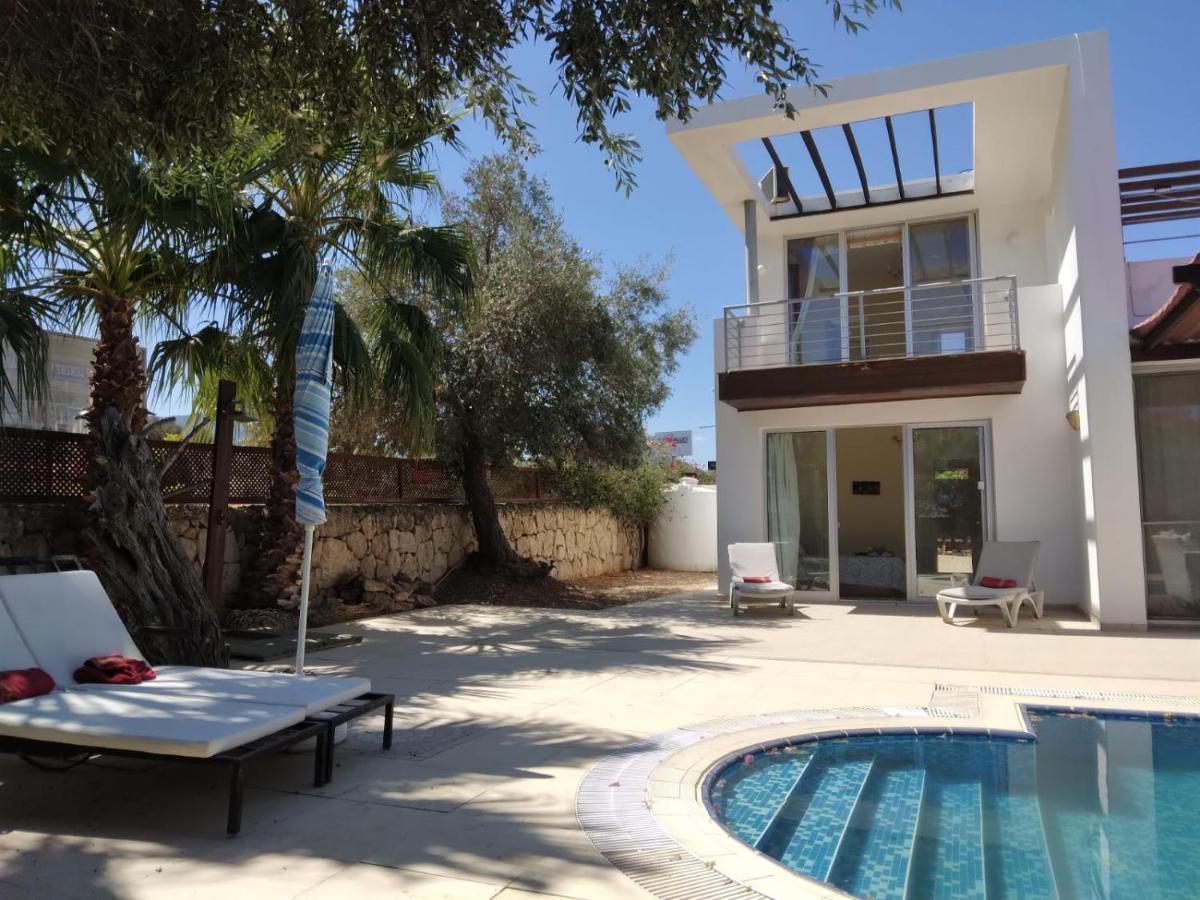 Aqua Royal Alexus Luxury Holiday Apartments Girne ภายนอก รูปภาพ